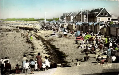 COURSEULLES-sur-MER — A Praia — Éditions Gaby