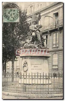Charleville - Monument aos Ardennais mortos pela Pátria — Ponto no final das Allées — editor anônimo, número de série não visível