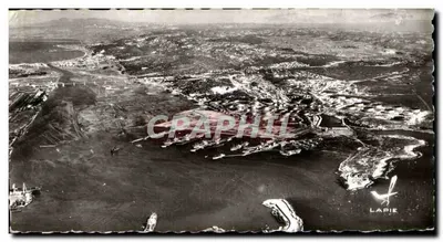 A Refinaria de Petróleo de LAVERA (Bouches-du-Rhône) — vista aérea — editor LAPIE, n° 13