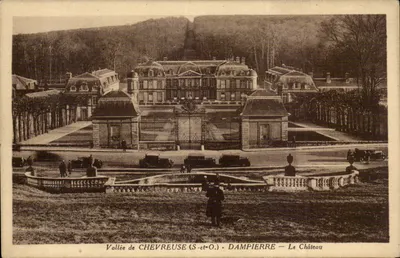 Vale de Chevreuse (S.-et-O.) - Dampierre - O Castelo