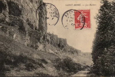 Saint-Moré — Les Rochers — Editor desconhecido, número de série não visível