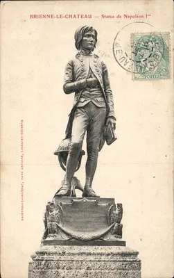 Brienne-le-Château — Estátua de Napoleão I — Paul Antoine, livreiro-editor