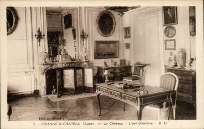 Brienne-le-Château (Aube) — O Castelo - A Antecâmara — Edição Mirofle
