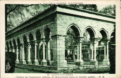 Cloître da antiga abadia de Bonnefond em Saint-Gaudens — no Jardim Público — editor P. X. — série 19