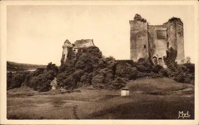 Excideuil (Dordogne) — Castelo dos Talleyrand-Périgord (lado Leste) — Edição J. Bauch