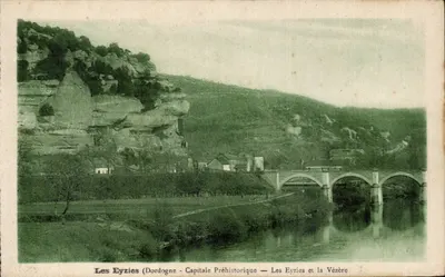 Les Eyzies (Dordogne - Capitale Preistorica — Les Eyzies e la Vézère)
