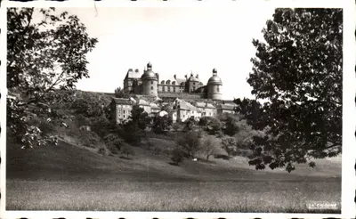 Castelo de Hautefort — Dordogne — Éd. La Cigogne, n° 24.210.05