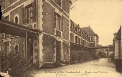 Bilhete postal antigo Berceau de St Vincent Hospice des vieillards