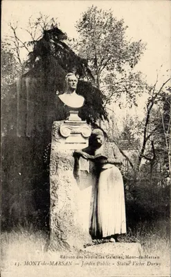 Estatua Victor Duruy — Jardim Público — Mont-de-Marsan