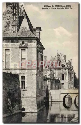 Castelo de SELLES-sur-CHER — Fossos e Porta de entrada, Lado Leste — Editor: Cliché A. Lardy, 81