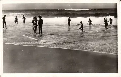 Cap-Ferret — As Ondas do Oceano — Edição NENÉ, 8 Rue Duchy, Périgueux