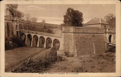 Blaye — Diques e muros da Cidadela
