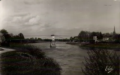 Sainte-Foy-la-Grande — Het hangbrug over de Dordogne — Uitgever Elcée