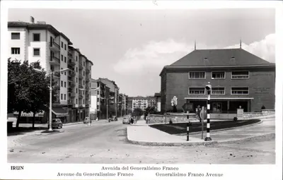 Irún — Avenida do Geralíssimo Franco — editor IRUN
