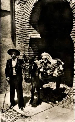 Toledo — Vendedor típico de cerâmica — C. Pley