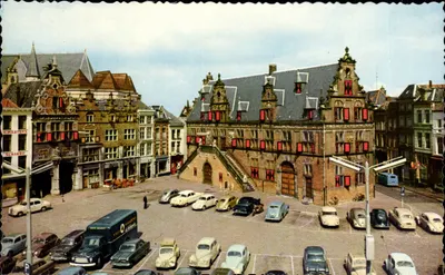 Nijmegen — Grote Markt com o WAAG e as fachadas antigas — Uitgave van der Zand, Nijmegen, Nr. 17