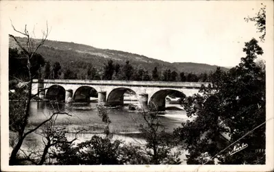 Ponte sobre a Dordogne — Souillac (Lot) — Les Éditions NARBO