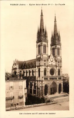 Voiron (Isère) — Igreja de São Bruno N°1 — A Fachada