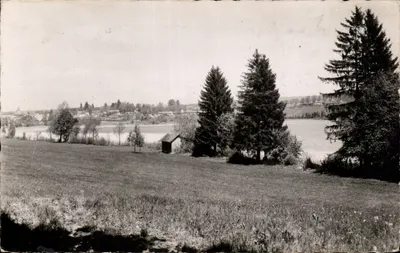 Clairvaux-les-Lacs (Jura) — Os bordos do Grande Lago — Edições E. Probert, rua do Parlamento, Dole