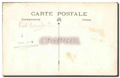 Niño en el agua — foto ovalada — tarjeta postal — Reverso