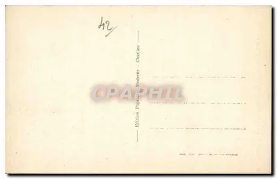 Charlieu (Loire) — Hotel do Prior (século XVI) — Pátio de honra e seu poço — Verso
