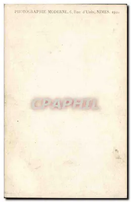 Família — três gerações — Fotografia Moderna, 6 Rue d'Uzès, Nîmes — Verso