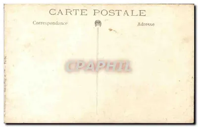 Two Sisters — Portrait Studio — publisher A. Grallimont, Borspring & Cie, Paris — Back