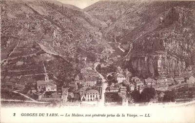 Gorges do Tarn — La Malène, vista geral tirada da Vierge — LL