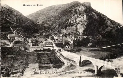 Gorges do Tarn — La Malène — Vista geral e o Ponte — n° 409