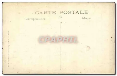 Kobieta w pelerynie i kapeluszu z piórem — studio — B. Vachemont, Jaspiling & Cie, Paryż — Rewers