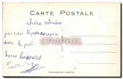 Kobieta w kąpielowce na nabrzeżu — scena portowa z latarnią — A.P.F. - NANTES — Rewers
