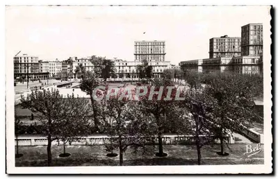 Le Havre — Os Novos Edifícios, Praça do Hotel de Ville — Edições BELLEVUES