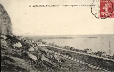 Le Havre-Sainte-Adresse — Vista tirada da base da falésia de La Hève — editor Le Haure, n°84