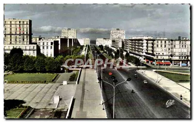 Vista aérea da rue de la République em Rennes — editor Cap