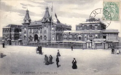 Le Tréport — O Casino — LL.