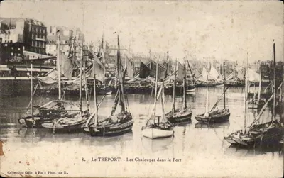 Le TRÉPORT - As Chaloupas no Porto — Coleção Odie, em Eu - Fot. de R.