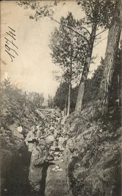 Soldats en bordure de la route 44 près VILLEURS-GRANQUEUX — Visé & Cie, n° 11761