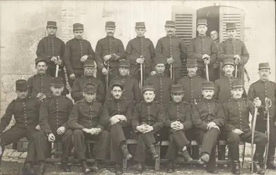 Askere Grubu — İmparatorluk Dönemi — Fransız Kartpostalı