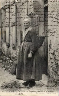 Femme paysanne à Château-Thierry — Paysanne (Vallée de la Marne) — Ehrhard, phot. — Château-Thierry