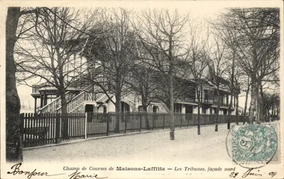 Campo de Corridas de Maisons-Laffitte — As Tribunas, fachada norte — Bonjour Marie