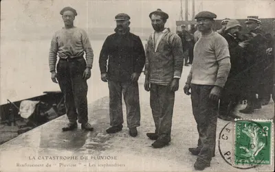 Remoção do "Pluviose" — Os mergulhadores — Editor não identificado