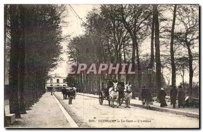Guingamp — La Gare — L'Avenue — 2531