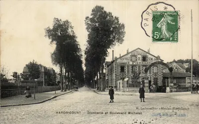 Hardricourt — Destilarias e Boulevard Michelet — E. Pierrard