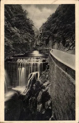 A cascata de Fourvoire — Grande Chartreuse — editor Serr. Commercial, Paris