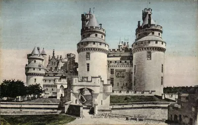 Zamek Pierrefonds — Wejście — Wydawca R.P. (n° 3)