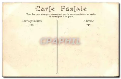 Zamek w PIERREFONDS — Widok z jeziora — ND Phot — Rewers