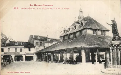 Montréjeau - A Estátua de São João e a Halle — Fototipia Labouche Frères, Toulouse, n° 973