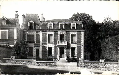 Prefeitura de Avon — Editor L. Ménaud, Fontainebleau — n° 2