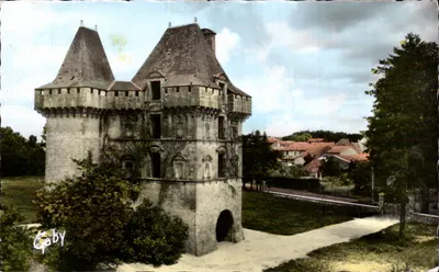 Castelo de Gaby — vista da torre — Éditions Gaby