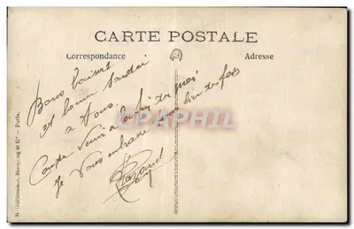 Soldado e cão — pose sobre tronco de árvore — editor R. Toulilienaut, Paris — Verso